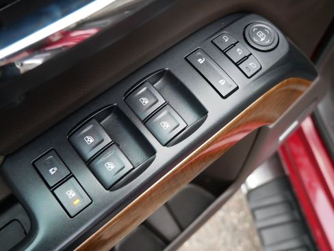 Used 2018 Chevrolet Silverado 1500 LTZ w/ Sport Package image 13