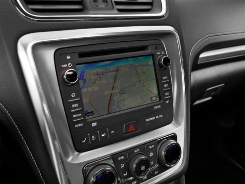 Used 2013 GMC Acadia Denali FWD image 30