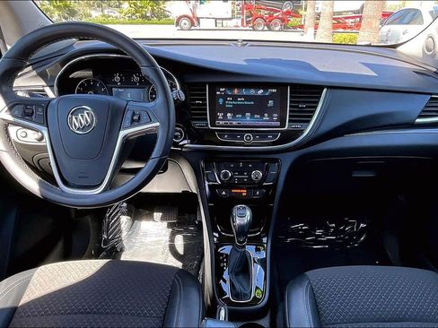 Used 2020 Buick Encore Preferred w/ Safety Package image 11