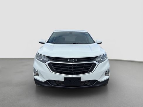 Used 2019 Chevrolet Equinox LT FWD image 2