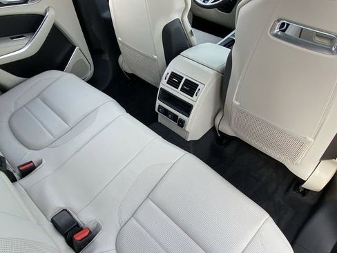 New 2025 Jaguar F-PACE R-Dynamic S image 13