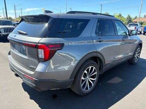 Used 2026 Ford Explorer ST-Line AWD/4WD image 7