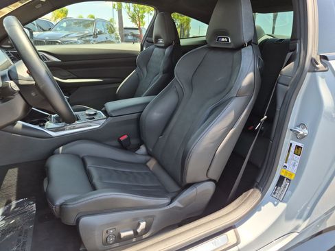 Used 2022 BMW M4 Coupe w/ Executive Package RWD image 16