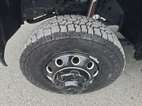 Used 2020 RAM 3500 Laramie w/ Night Edition image 11