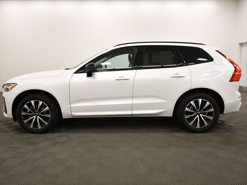 Used 2024 Volvo XC60 B5 Plus w/ Protection Package Premier AWD/4WD image 4