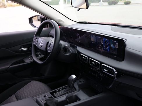 New 2026 Nissan Sentra SV image 19