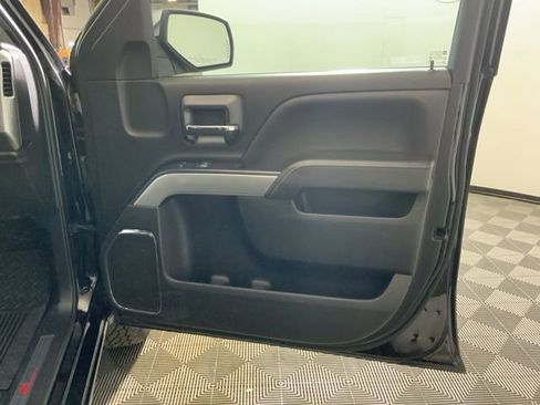 Used 2018 Chevrolet Silverado 1500 LTZ Z71 image 27