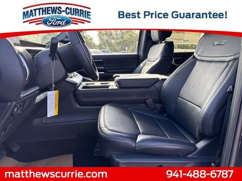 New 2026 Ford Expedition Platinum w/ Stealth Performance Package AWD/4WD image 9