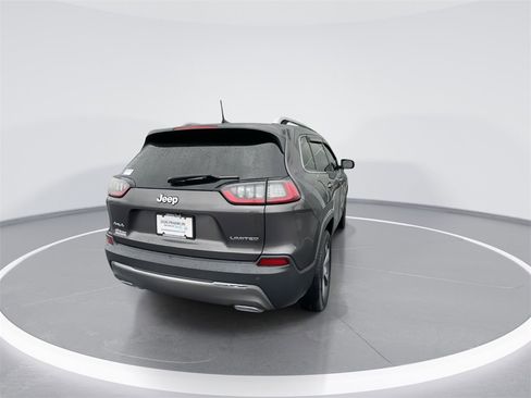 Used 2019 Jeep Cherokee Limited image 7