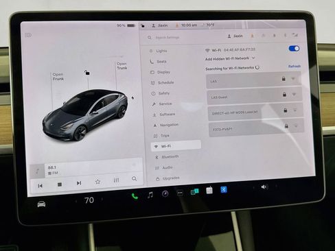 Used 2018 Tesla Model 3 Long Range RWD image 45