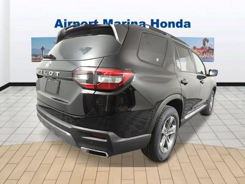 New 2026 Honda Pilot EX-L image 4