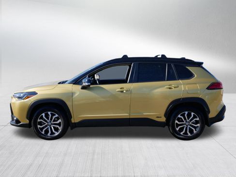 Used 2024 Toyota Corolla Cross SE w/ Moonroof Package AWD/4WD image 4
