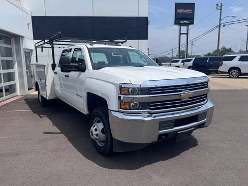 Used 2018 Chevrolet Silverado 3500 W/T RWD image 5
