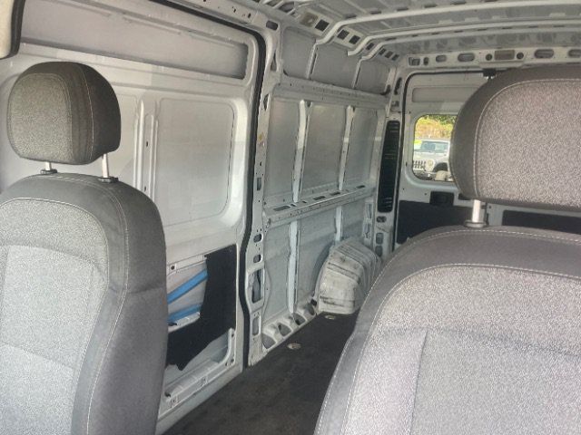 Used 2023 RAM ProMaster 2500 FWD image 14