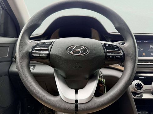 Used 2019 Hyundai Elantra SEL w/ Cargo Package FWD image 27