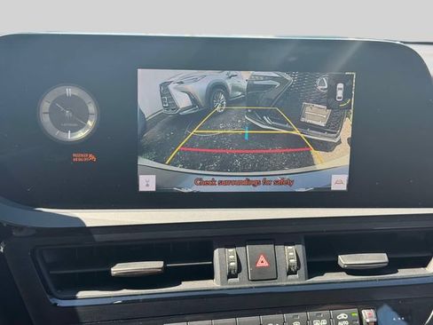 Used 2023 Lexus ES 350 w/ Premium Package FWD image 35