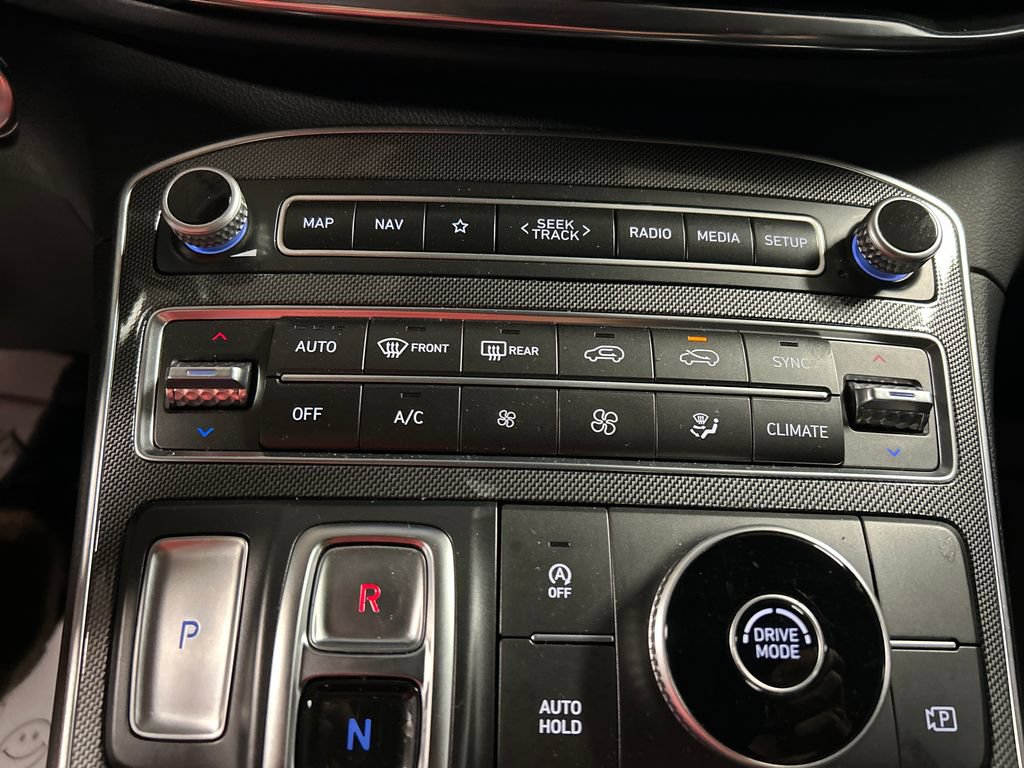 Used 2023 Hyundai Santa Fe XRT FWD image 17