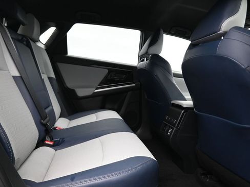 Used 2024 Subaru Solterra Limited image 17