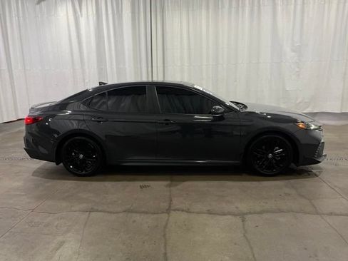 Used 2025 Toyota Camry SE w/ Multimedia Upgrade Package FWD image 3