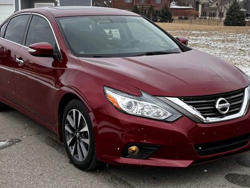 Used 2016 Nissan Altima 2.5 SL w/ 2.5 Technology Package image 7