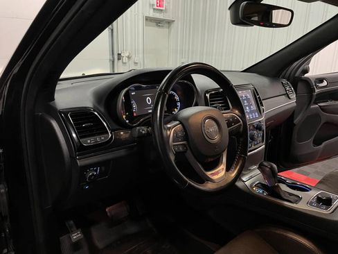 Used 2020 Jeep Grand Cherokee Trailhawk image 42