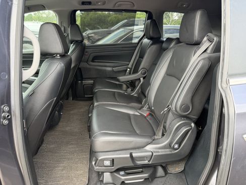 Used 2023 Honda Odyssey EX-L image 21