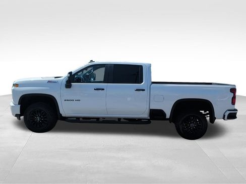 Used 2021 Chevrolet Silverado 2500 LT w/ Z71 Sport Edition AWD/4WD image 8