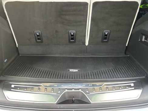 Used 2026 Cadillac Escalade Platinum Sport w/ LPO, ONYX Package AWD/4WD image 29
