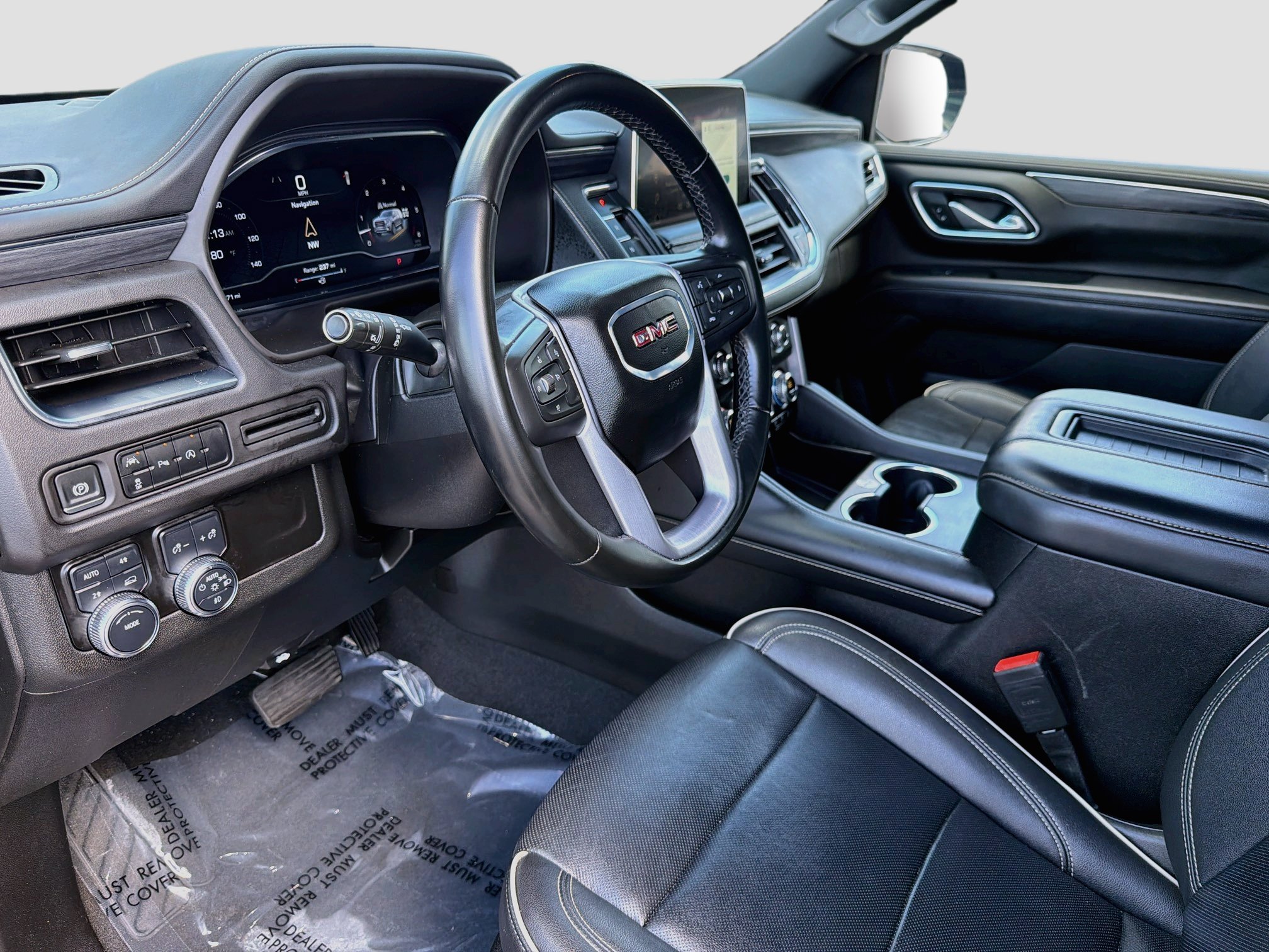Used 2024 GMC Yukon SLT AWD/4WD image 26
