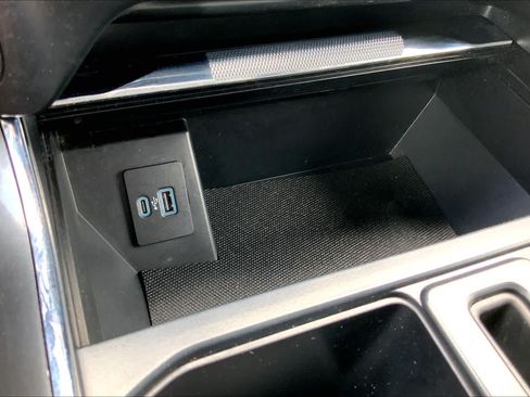 Used 2023 Ford F150 Lariat AWD/4WD image 28