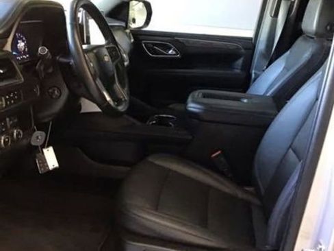 Used 2023 Chevrolet Tahoe LT w/ LT Signature Plus Package image 16