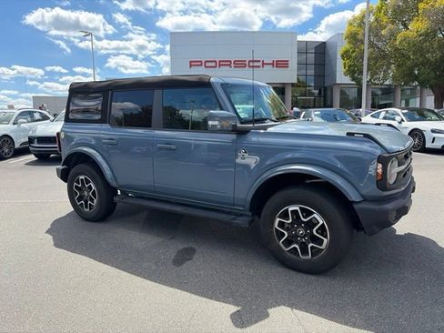 Used 2023 Ford Bronco Outer Banks AWD/4WD image 1