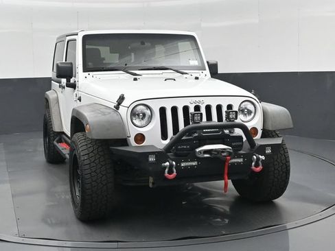 Used 2013 Jeep Wrangler Sport AWD/4WD image 29