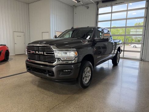 Used 2024 RAM 2500 Laramie w/ Safety Group AWD/4WD image 2