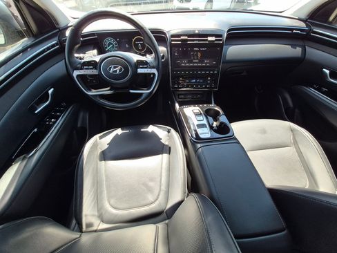 Certified 2022 Hyundai Tucson Limited AWD/4WD image 30