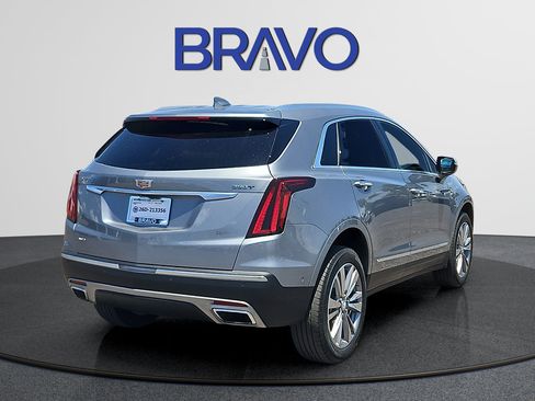 Used 2025 Cadillac XT5 Premium Luxury w/ Technology Package AWD/4WD image 4