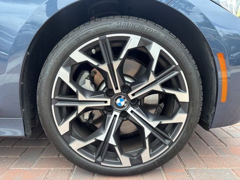 Used 2025 BMW 330i Sedan RWD image 13