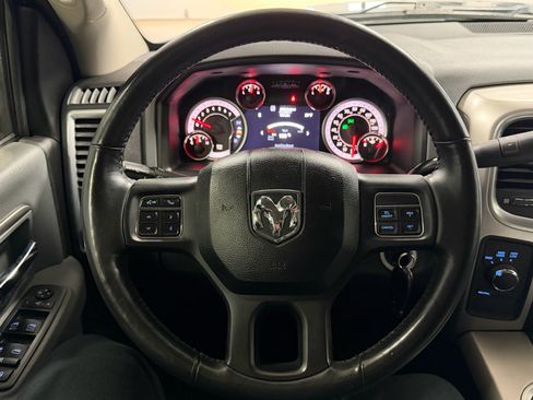 Used 2018 RAM 3500 Big Horn image 37