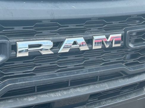 Used 2023 RAM ProMaster 2500 FWD image 18
