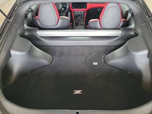 Used 2024 Nissan Z Performance w/ Floor Mat Package RWD image 28