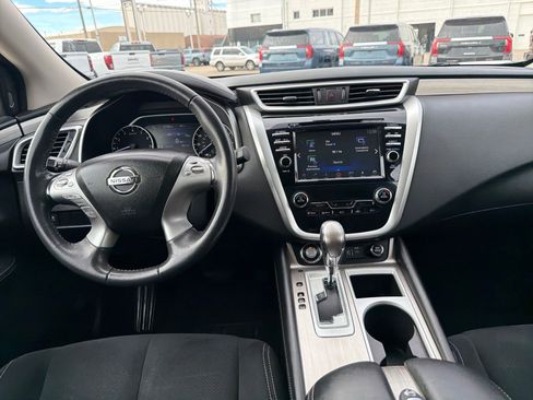 Used 2018 Nissan Murano SV image 25