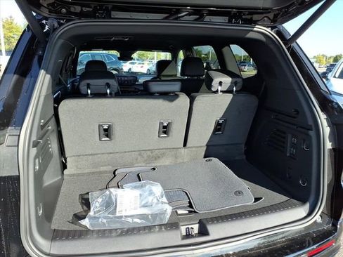 New 2026 Buick Enclave Sport Touring w/ Power Package image 21