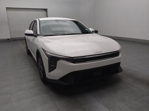 Used 2025 Kia K4 FWD image 13