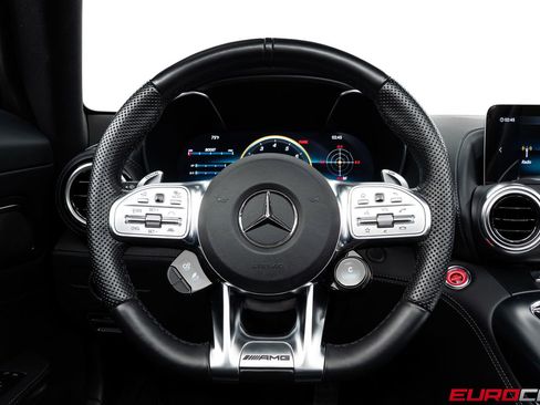 Used 2021 Mercedes-Benz AMG GT Roadster image 29