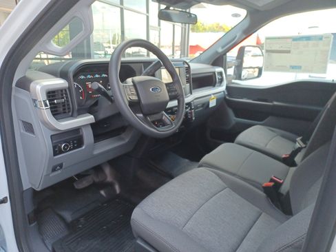 New 2026 Ford F350 XL w/ 360-Degree Camera Package image 16