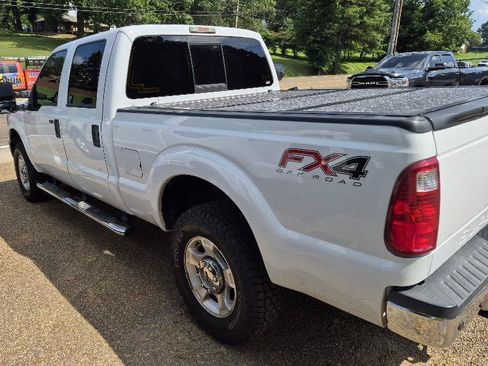 Used 2015 Ford F250 XLT w/ XLT Value Package AWD/4WD image 3