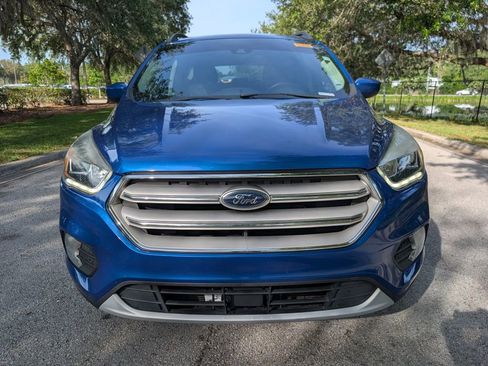 Used 2019 Ford Escape SEL FWD image 2