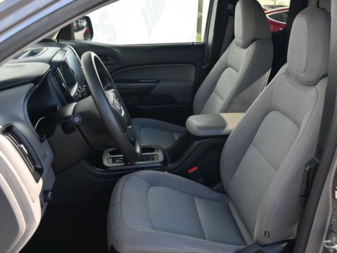 Used 2018 GMC Canyon W/T image 14