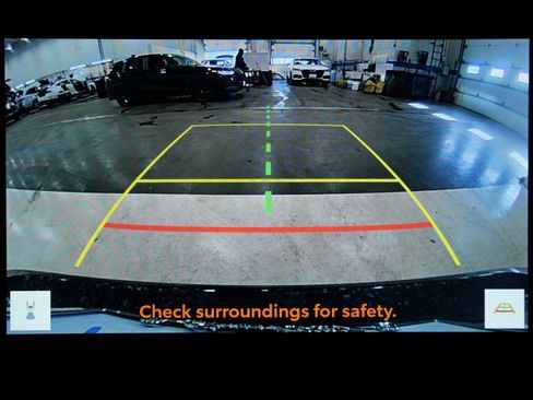 Used 2026 Toyota Camry SE image 17