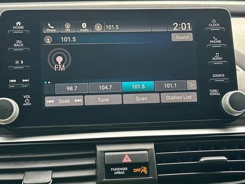 Used 2018 Honda Accord Sport image 19